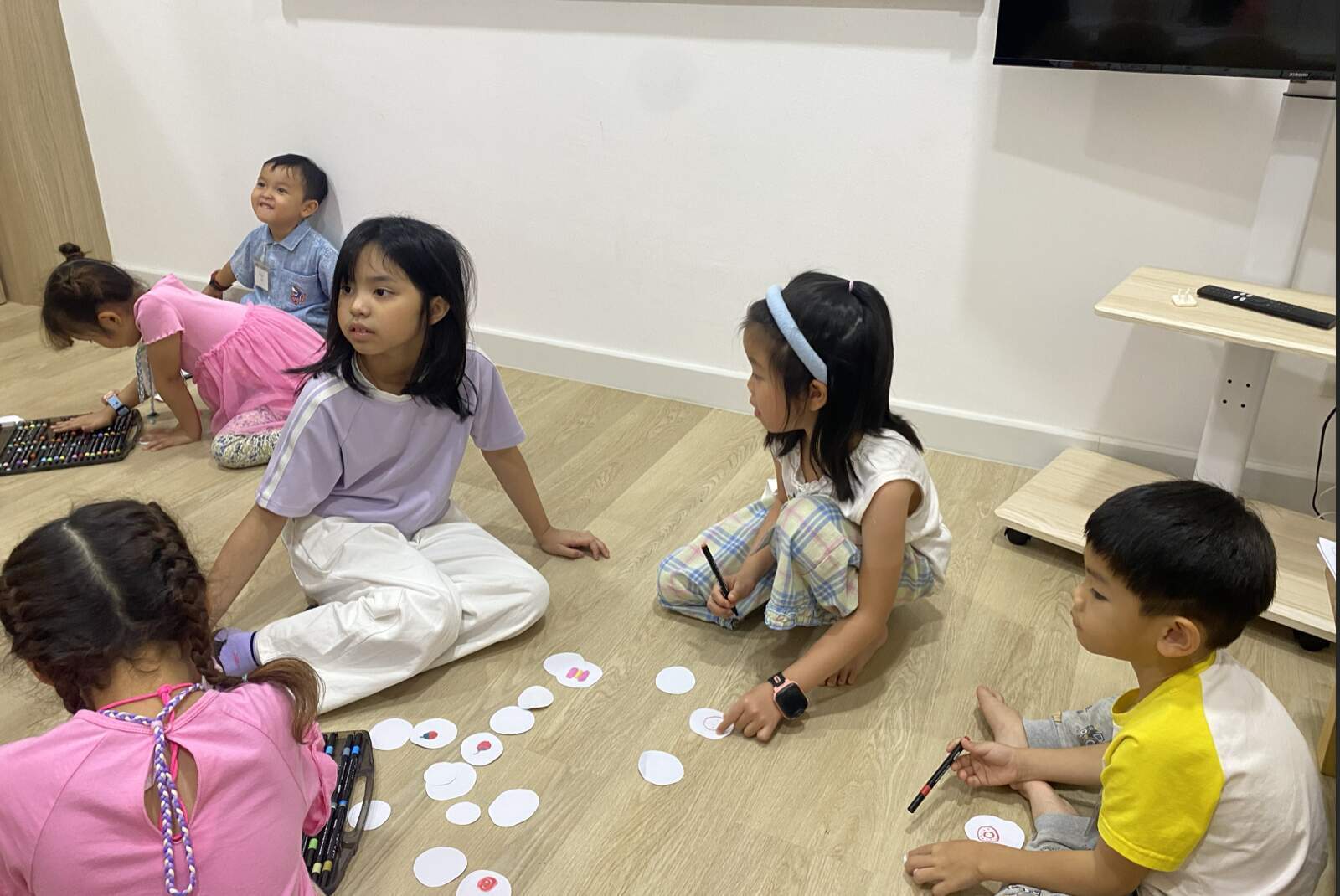 Kids learning design thinking Bangkok
